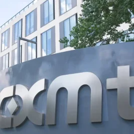 CXMT Shares Surge 470% on Shanghai Debut, Becoming China's Most Valuable Listed Company