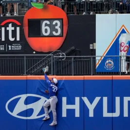 Mets Rally with Two Three-Run Homers to Defeat Dodgers 8-3