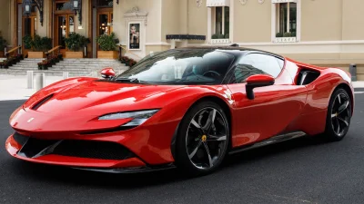 Influencer Walks Away After Ferrari SF90 Spider Splits in Half in Australia