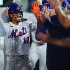 Lindor Powers Mets to 14-3 Rout of Braves with Two Homers, Six RBIs
