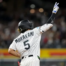 White Sox Edge Yankees 6-5 in 12-Inning Walk-Off Victory