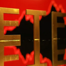South Korea Caps Single Stock Leveraged ETFs After Chip Stock Rout