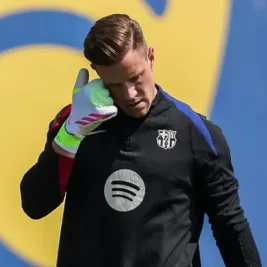 Ajax Confident in Ter Stegen Deal Despite Barcelona Financial Dispute