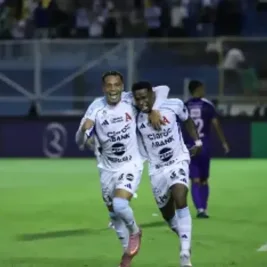 Alianza FC Edges Antigua GFC 2-1 in Central American Cup