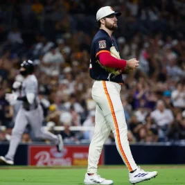 Padres Fall to Diamondbacks, Wild-Card Home Series Still Within Reach
