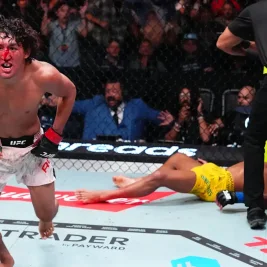 Raoni Barcelos taken to hospital after fifth-round KO defeat