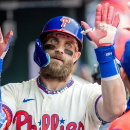 Phillies Clinch NL Wild Card on Final Day, Set Up Braves Series