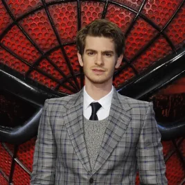 Andrew Garfield on Robert Redford: Nerves, Tardiness and Generosity
