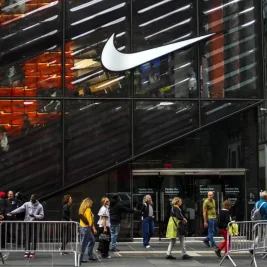Nike Earnings Report Looms as China Sales Drop 12% and Stock Falls 40%