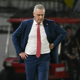 Alfaro Calls Colombia a 'Frankenstein' Before Paraguay Friendly in New Jersey