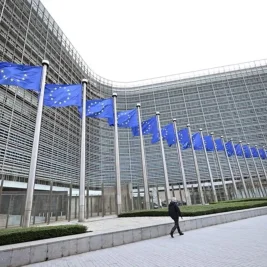 Commission open to UK proposals ahead of bilateral summit