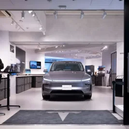 Tesla Q3 Deliveries Beat by 5%, but Analysts Remain Split