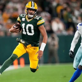 Packers Beat Cowboys 23-13 as Love and Golden Fuel Third Straight Win