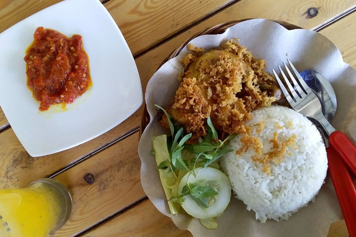 Bosen Masak! 3 Referensi Tempat Makan Sahur Ala Rantauan di DKI Jakarta, Menu Enak Rasa Memikat! Harga Merakyat