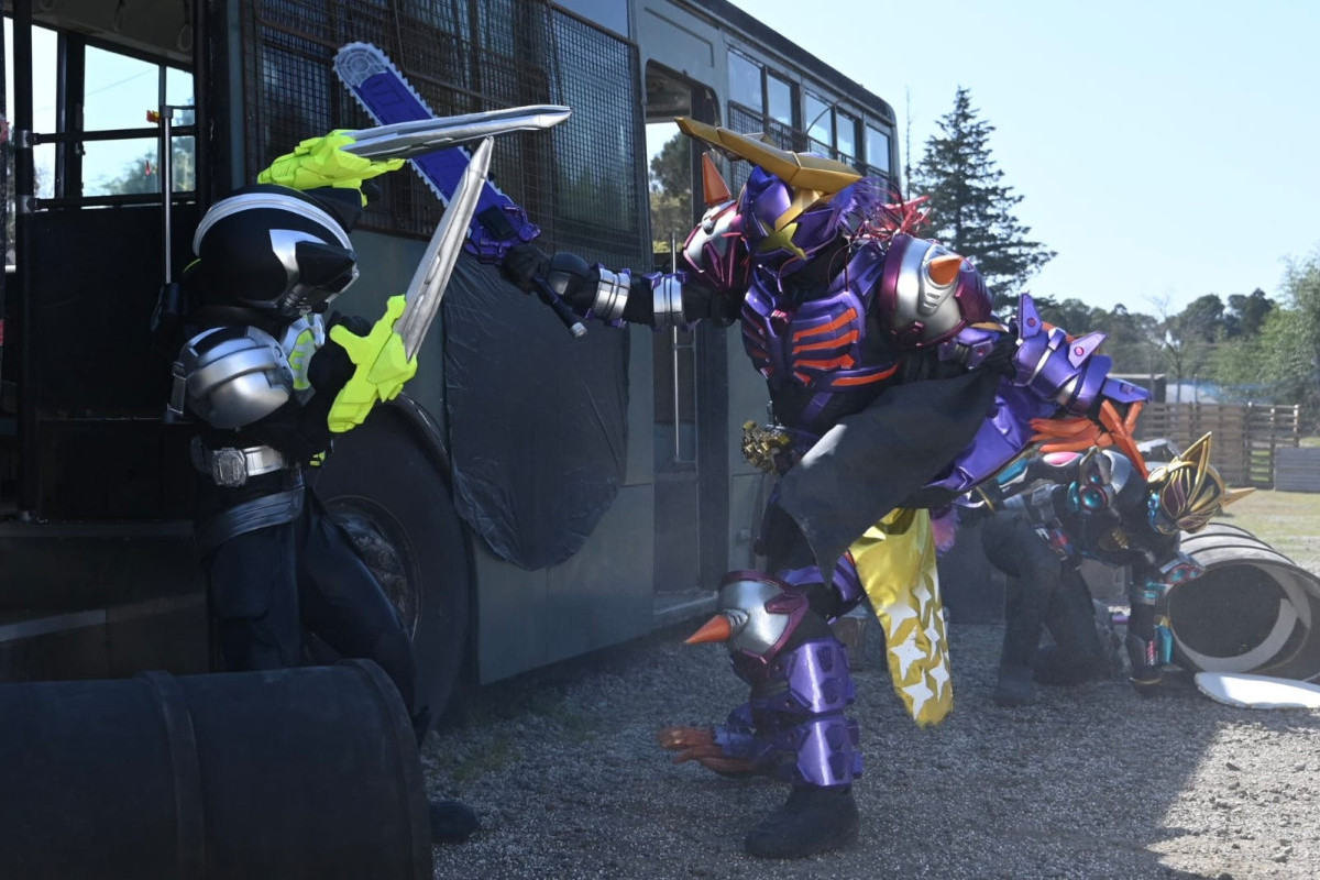 Download Nonton Kamen Rider Geats Episode 37 SUB Indo 'Yearning V: Pure White Destruction' Tayang TV Asahi Bukan IKAZA