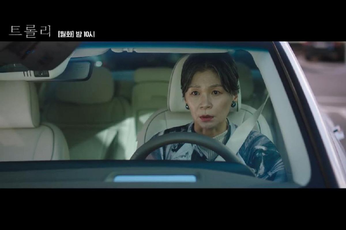 KEMBALI TAYANG Drama Korea Trolley Episode 11 Tayang Jam Berapa di SBS? Cek Jadwal Tayang Terbaru dan Preview