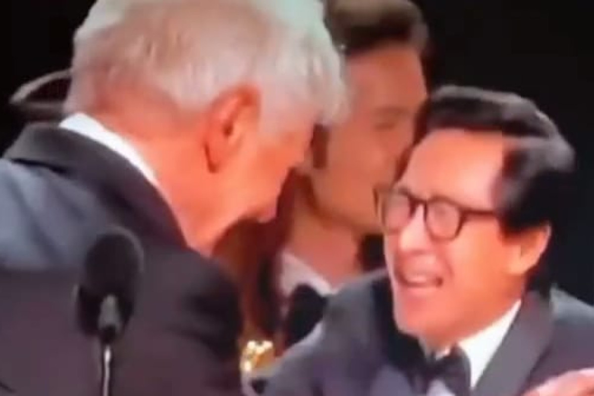 Momen Haru Ke Huy Quan dan Harrison Ford Indiana Jones Berpelukan di Oscar 2023 Viral Bikin Natizen Menangis 