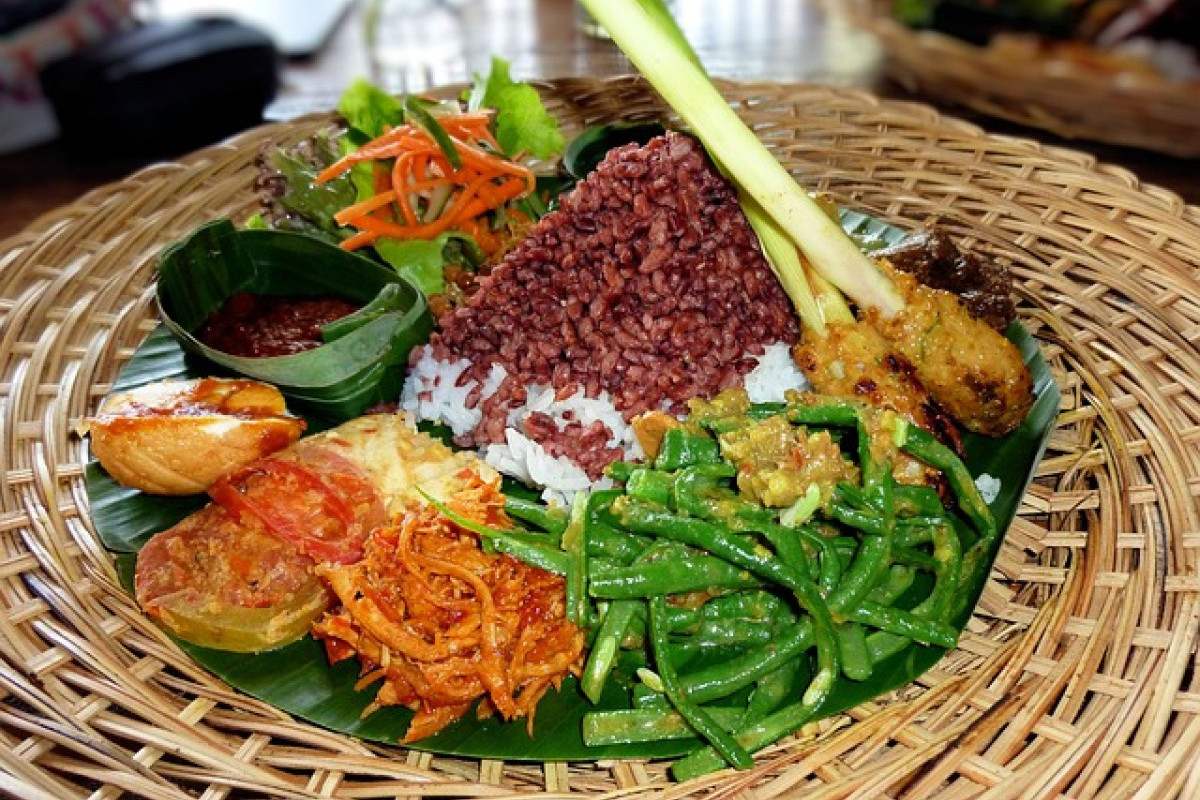 Bingung Makan Apa? 5 Rekomendasi Tempat Makan Paling Enak di Solo Jawa Tengah Endul Sekali! Cita Rasa Nikmat Harga Merakyat, Langsung GASS!