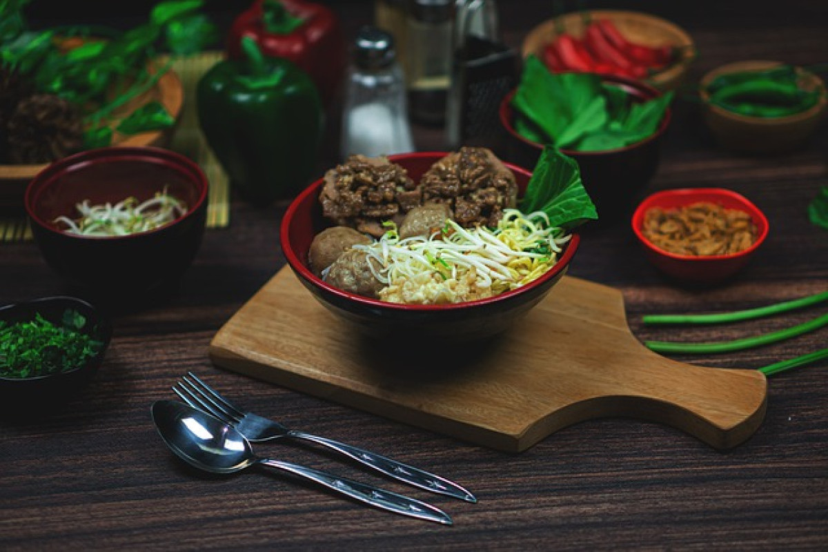 Wadidaw Rekomendasi 7 Warung Bakso Paling Enak dan Viral di Bekasi, Bukan Janda Sembarangan! Bakso Janda Siap Buat Lidah Ketagihan, Langsung Gas