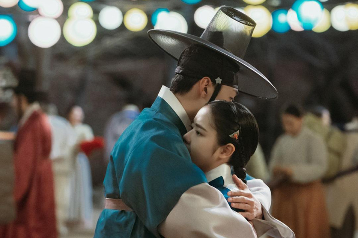 STREAMING Drakor Poong The Joseon Psychiatrist 2 Episode 9 SUB Indo: Seo Eun Woo Jadi Saksi Mata! Hari Ini Rabu, 8 Februari 2023 di Viu Bukan LokLok