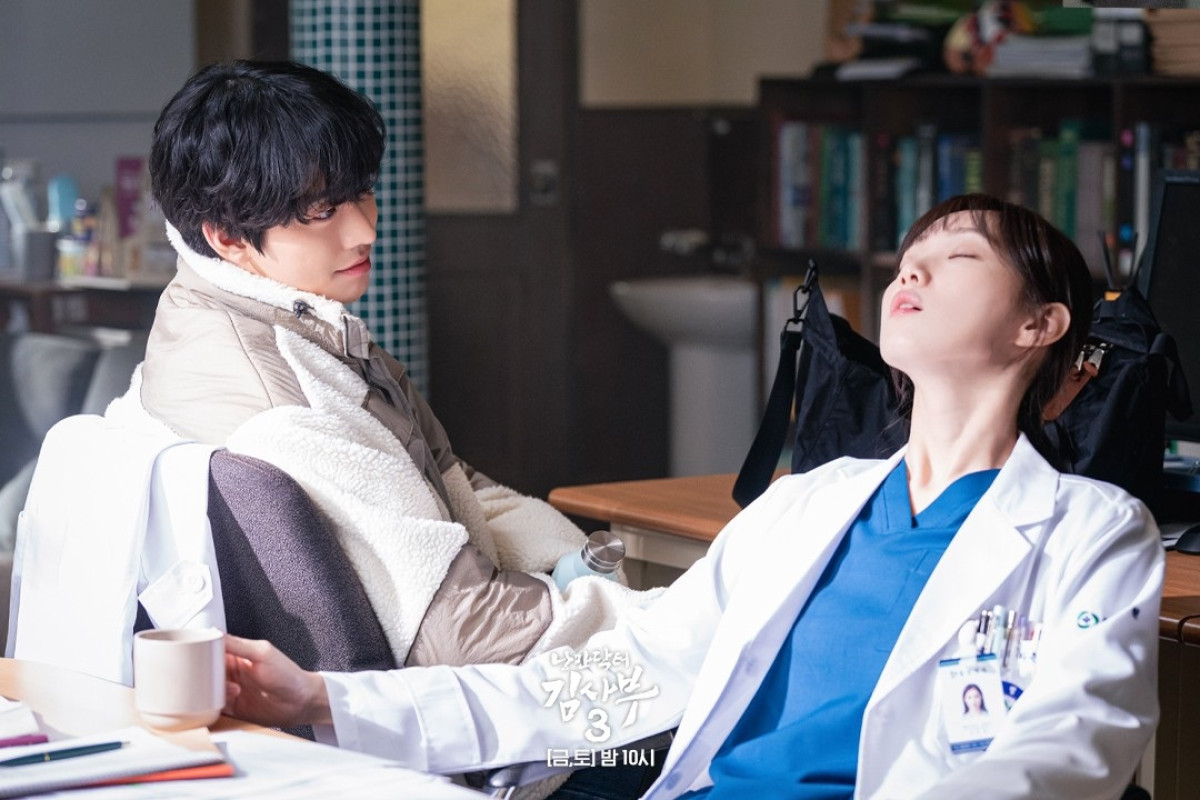 Streaming Nonton Dr. Romantic S 3 Episode 3 SUB Indo Bukan di Loklok, Tayang Hari ini: Perkenalan Dokter Baru Buat Terkejut, SIAPAKAH?