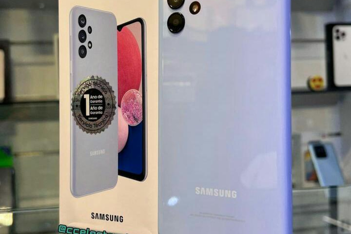 HP Samsung TERBAIK! Inilah Harga Samsung Galaxy A13 Lengkap dengan Spesifikasinya, HP RAM Besar Harganya Murah Pol