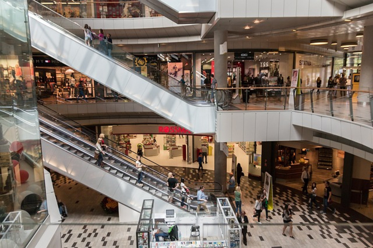 Ibu-Ibu Full Senyum! Kunjungi Mall Terluas di Purwokerto yang Jadi Pusat Belanja Terlengkap dan Termegah