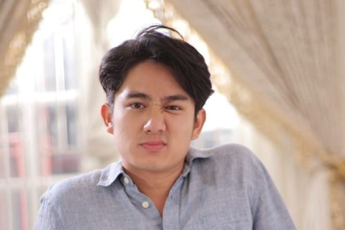 Setelah Gagal Nikah dengan Pelacur di Kupu Malam Kenny Austin Kembali Membintangi Sinetron Melukis Senja SCTV Berikut Profil Biodata Lengkapnya 