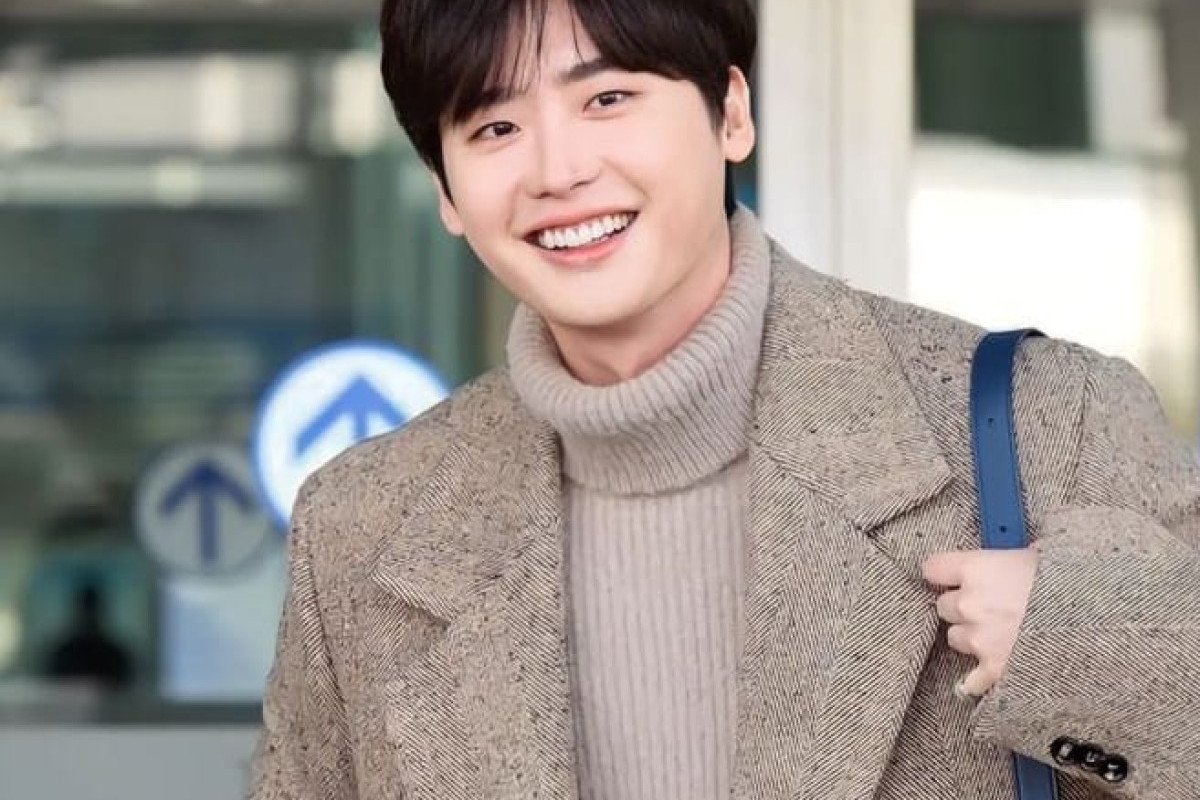 Lee Jong Suk Dikabarkan Pacaran dengan IU, Tertangkap Dispatch saat Liburan Bareng ke Amennemu, Sebuah Resor Mewah di Jepang