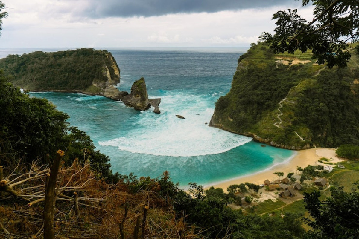 Jarang Terekspos, 5 Wilayah Terluas dan Terbesar di Sulawesi Selatan, Nomer 3 Punya Jajaran Wisata Alam yang Indah dan Menakjubkan