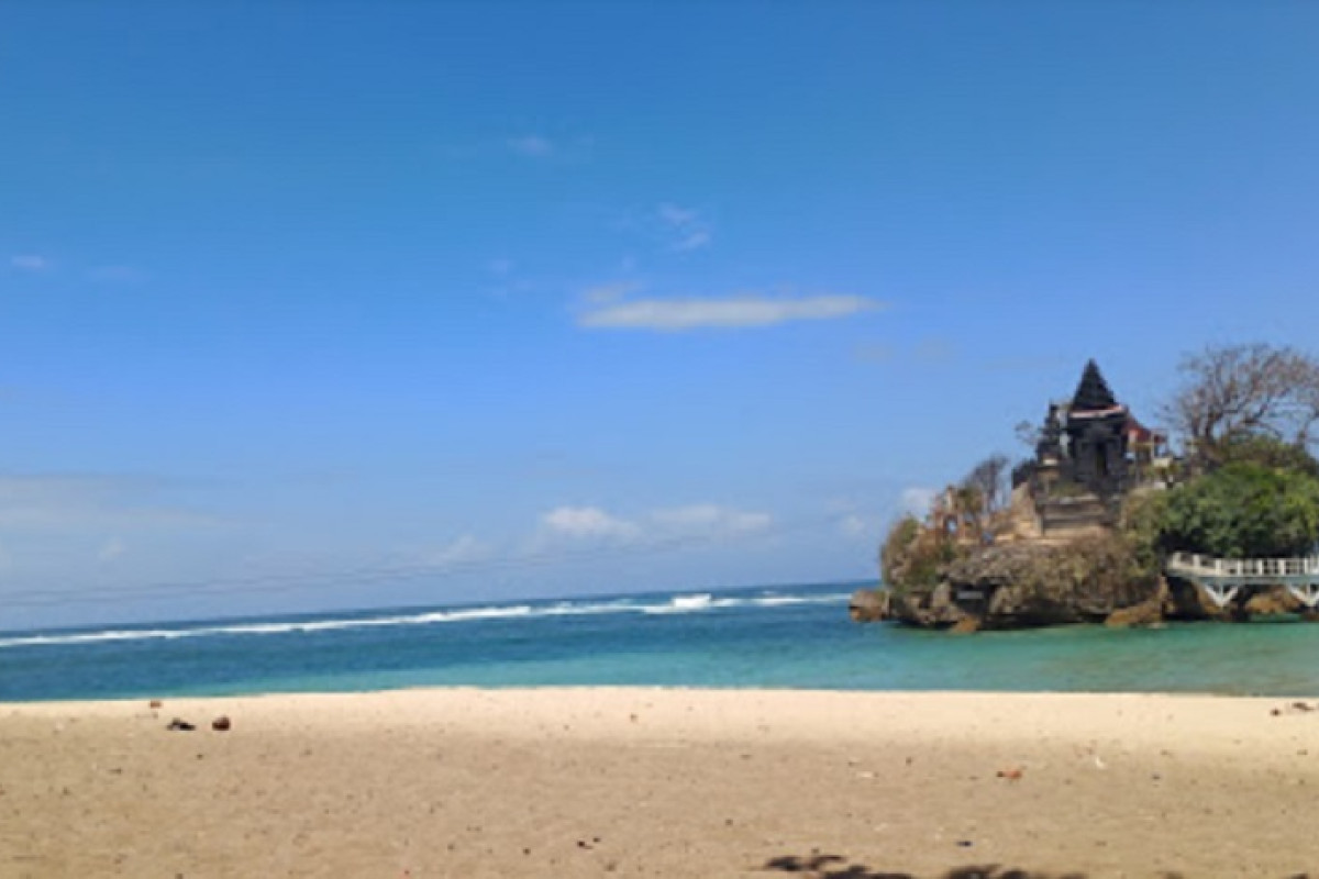 Rekomendasi Pantai Ternyaman di Denpasar Bali, Cocok Bagi Penikmat Senja! Terkenal Keindahan Hingga Restoran Bintang Limanya