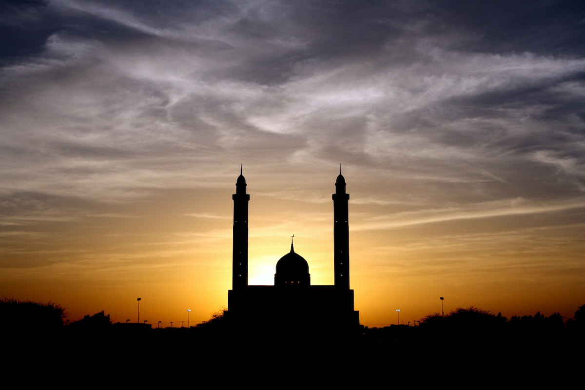 Niat Sholat Witir Ramadan 2023 Lengkap - Tata Cara Dari Awal, Doa Setelah Sholat, Keutamaan dan Hikmahnya