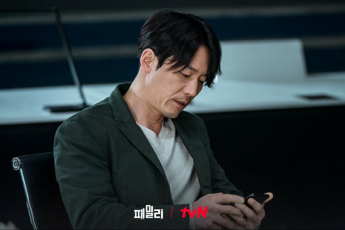 STREAMING Drakor Family: The Unbreakable Bond Episode 2 SUB Indo: Cheon Ryeon Terbitkan Keributan! Hari ini Selasa, 18 April 2023 di tvN Bukan LokLok