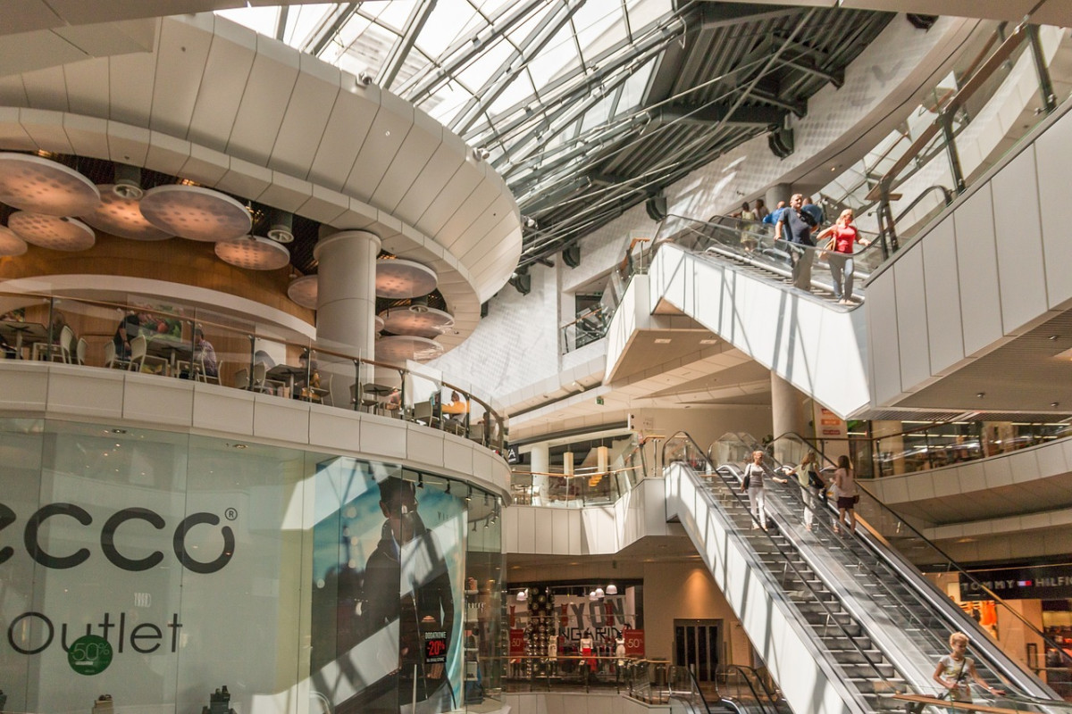 Megah Pol Rek! 7 Mall Super Megah di Jember Jawa Timur, Pusat Belanja Cinta Laura Bareng Anak Asuh Hingga Borong Semua Belanjaan! Bisa Tebak Mall Mana?