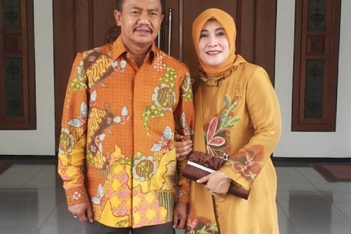 Innalillahi! Ternyata ini Penyebab Meninggalnya Mantan Bupati Jombang Nyono Suharli, Minta Disemayamkan di Sebelah Sang Istri?