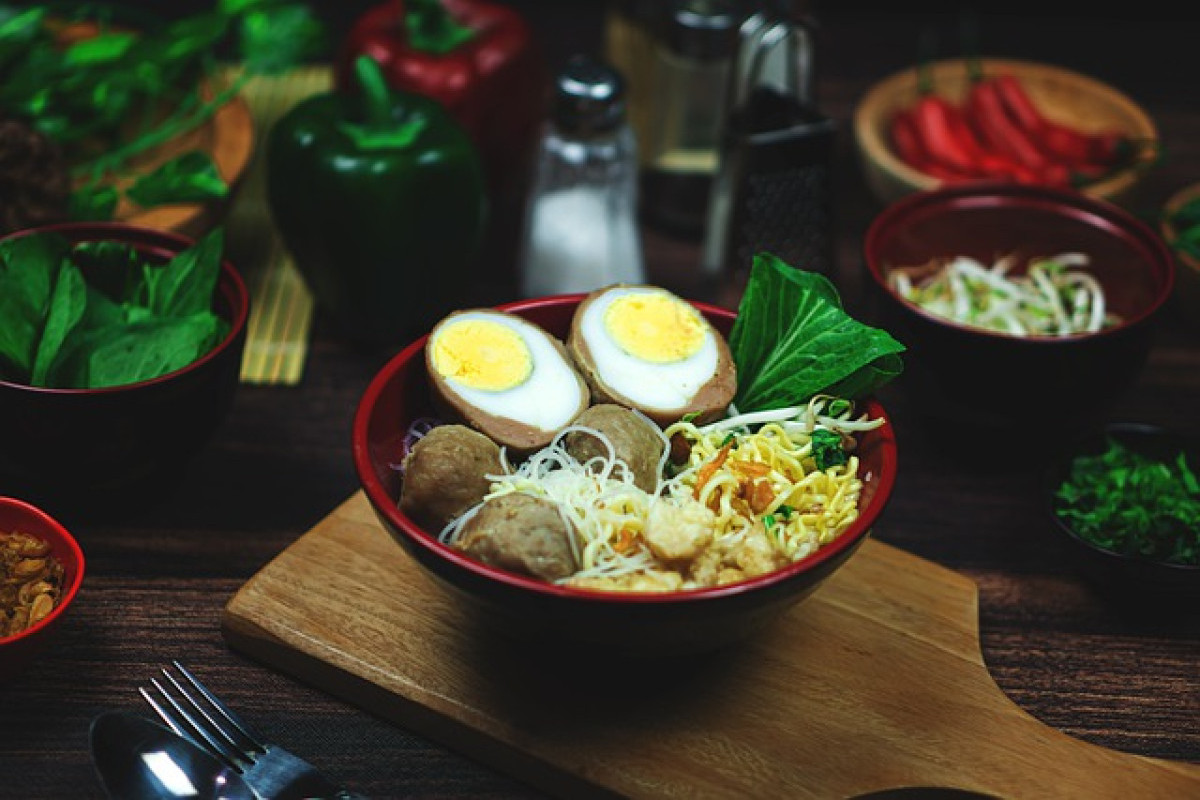 Bikin Ngiler, Inilah Tempat Bakso Terkenal di Sidoarjo Dijamin Paling Enak dan Bikin Nagih, Mulai dari Bakso Cak Pitung yang Sediakan Beragam Jenis Pentol