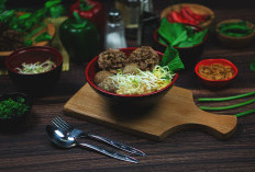 Wadidaw Rekomendasi 7 Warung Bakso Paling Enak dan Viral di Bekasi, Bukan Janda Sembarangan! Bakso Janda Siap Buat Lidah Ketagihan, Langsung Gas